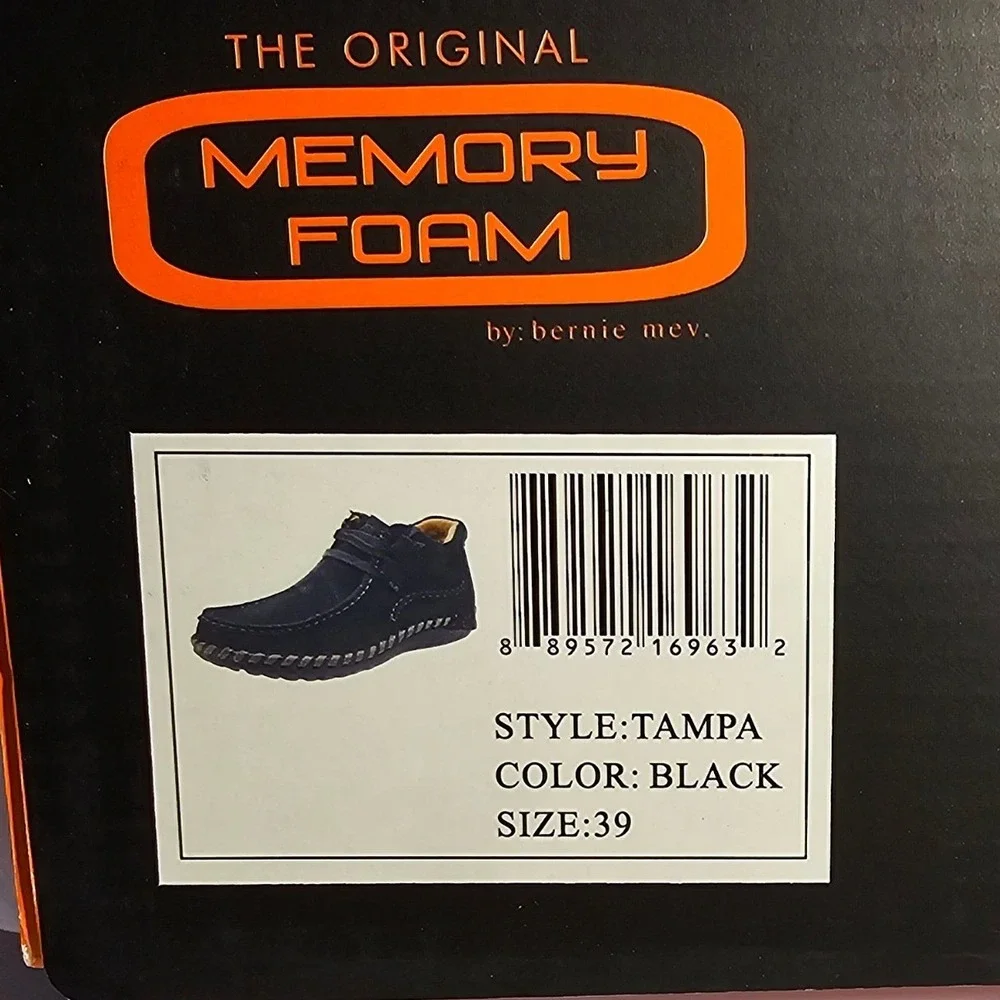 Bernie Mev Tampa Chukkas Black Leather Memory Foam Ankle Boots Size 39 8 New NWB